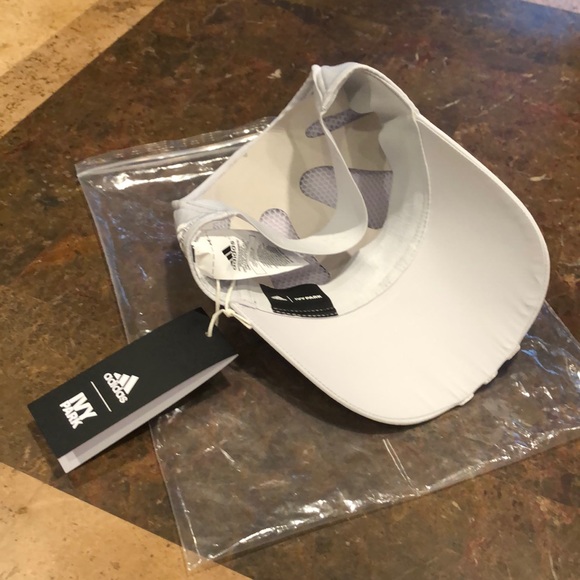 Adidas grey Ivy Park hat (NWT) - Picture 6 of 7